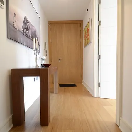 Waterfront - Superb Interior Dublino